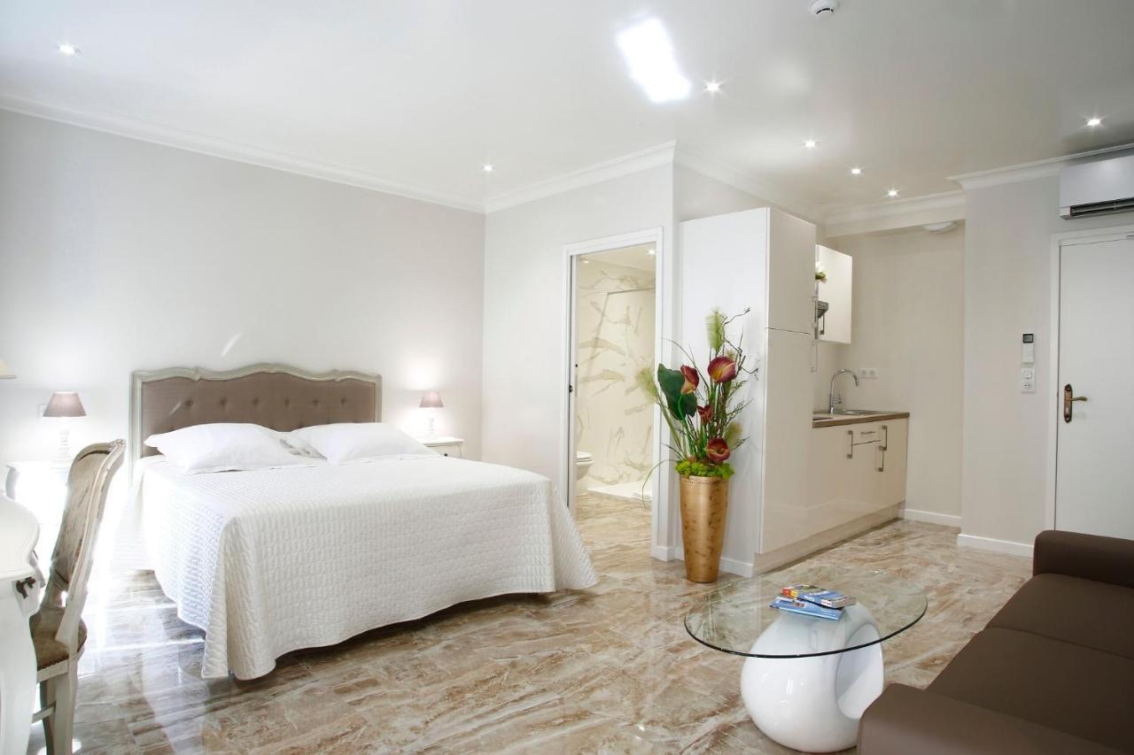 Le Magnolia Hotel Calvi  Kültér fotó
