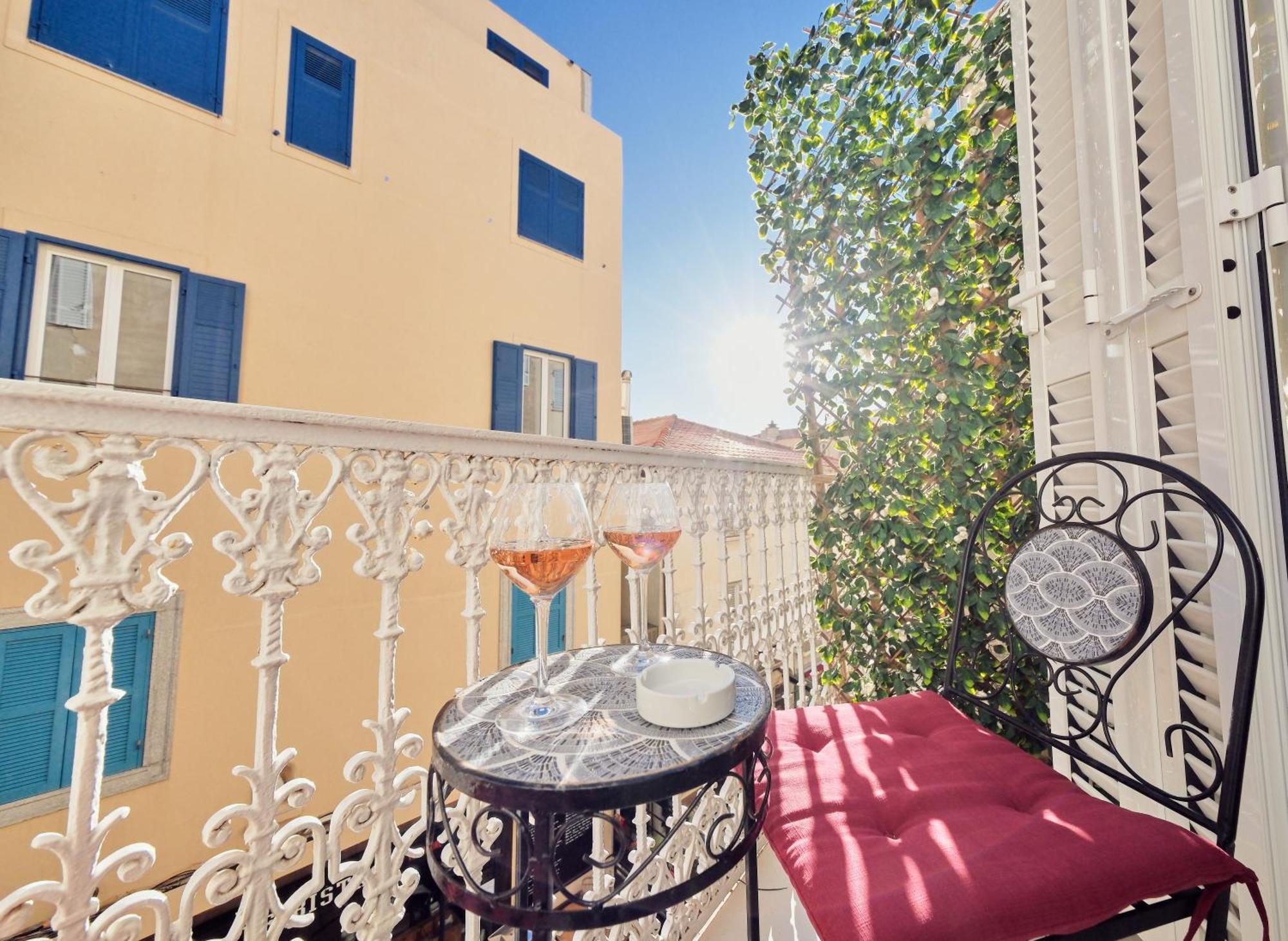 Le Magnolia Hotel Calvi  Kültér fotó